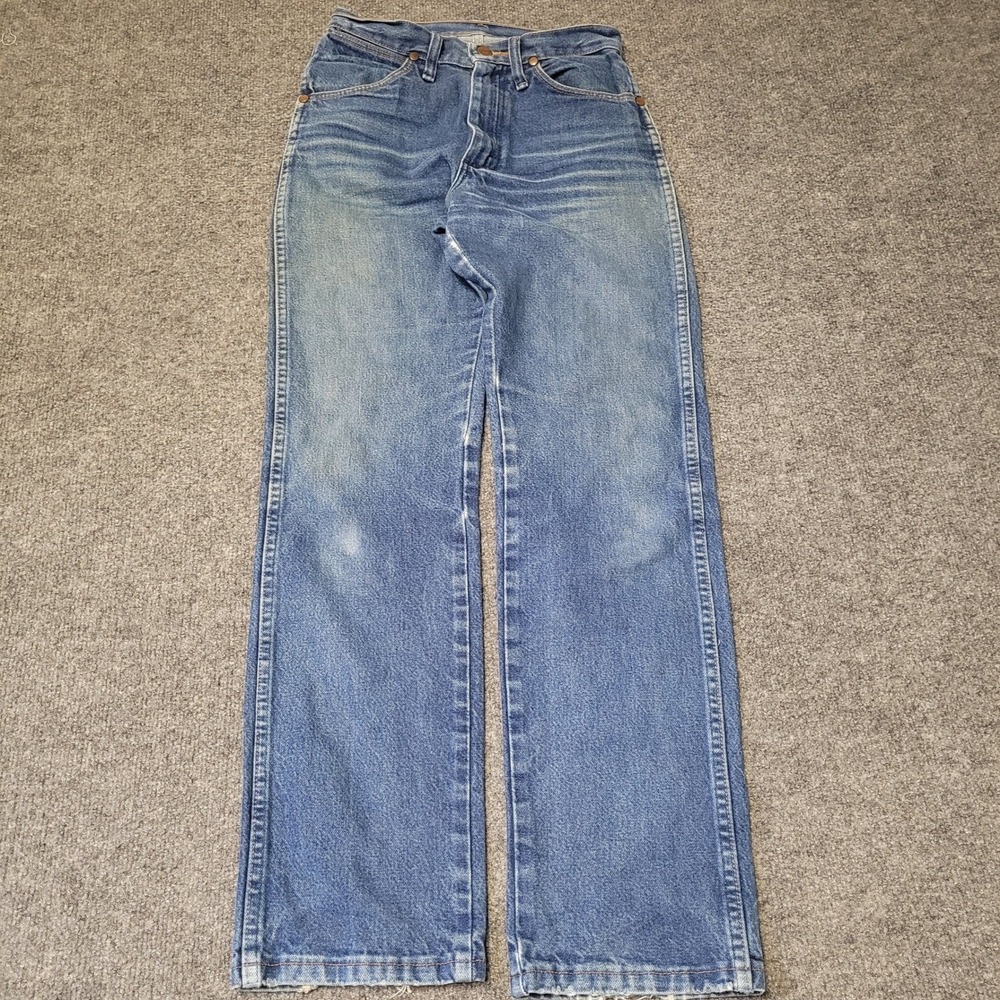 Wrangler Jeans Womens Size 1x32 Blue Straight High Rise Western Distressed Denim